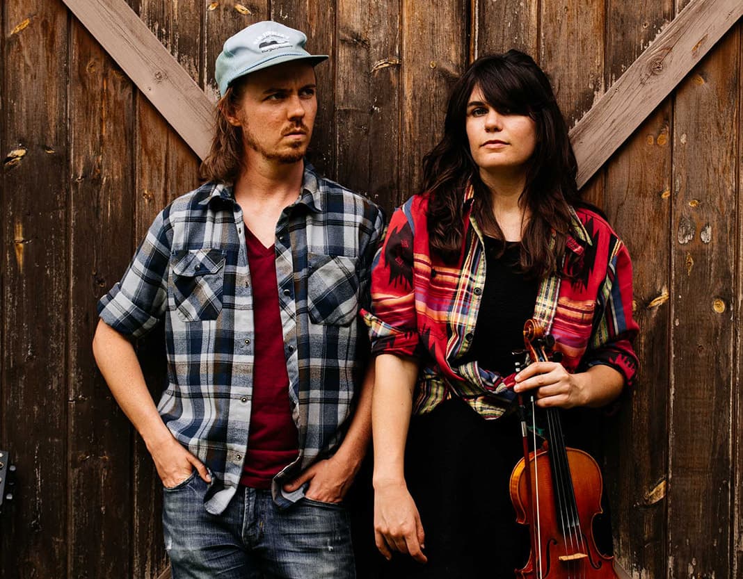 GoldenShoalsBarnDoor_PhotoByAndyWickstrom