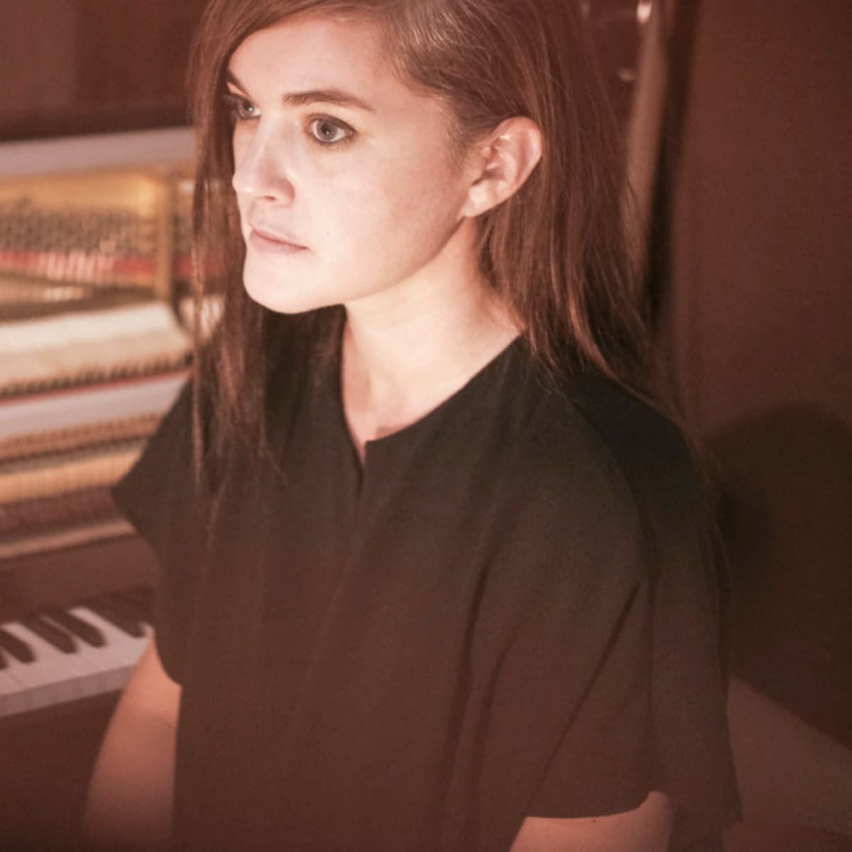 julianna-barwick-featured