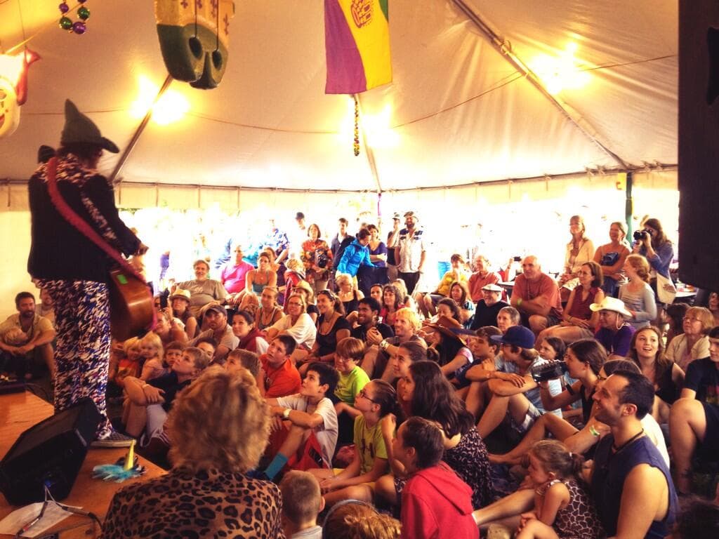 BTHEHc8IgAAESY0.jpg-large